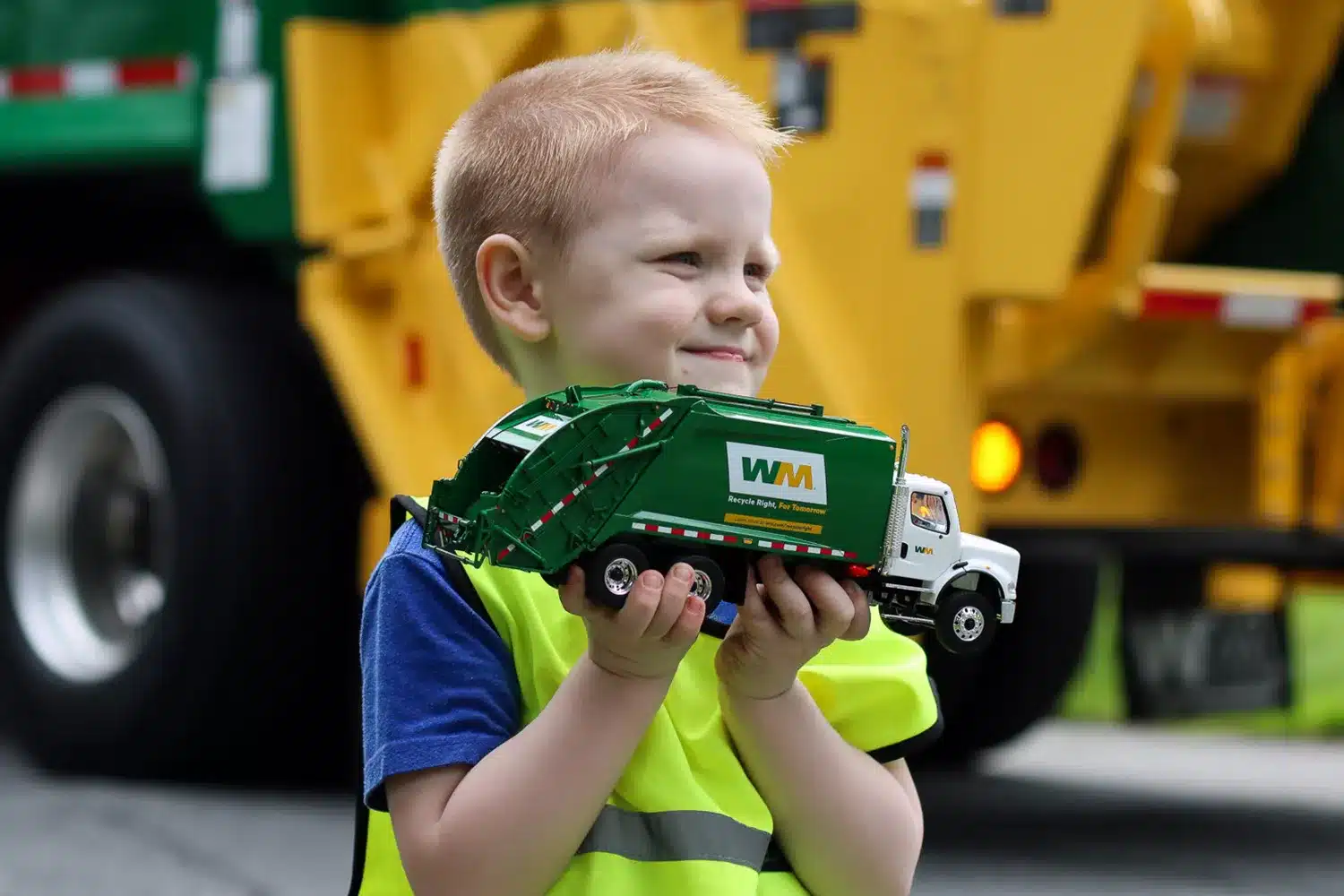 Alan , Make-A-Wish Grants 4-Year-Old Boy's Wish to be a Garbage Truck Driver